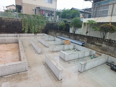 基礎工事