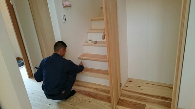 社内検査