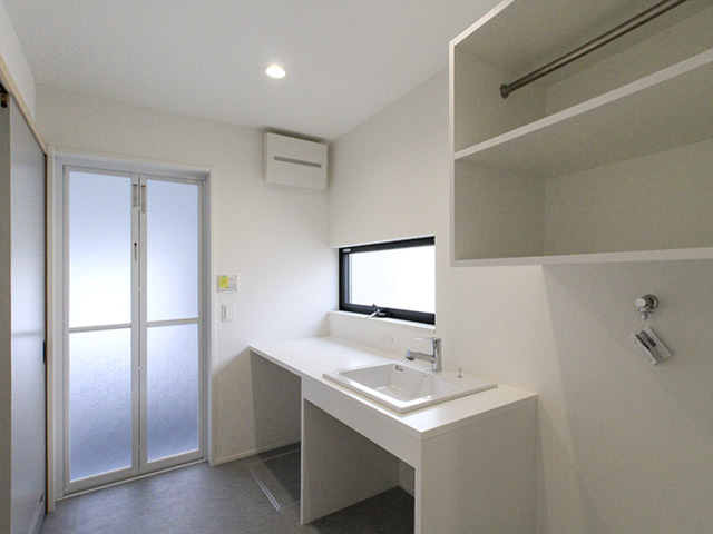 完成間近！／ランドリースペース