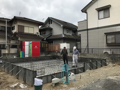 基礎工事
