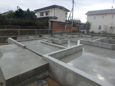 基礎工事