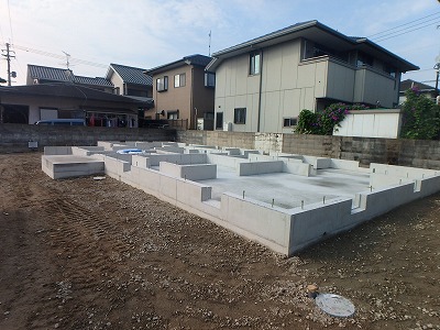 基礎工事
