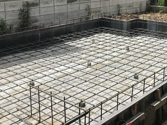 基礎工事