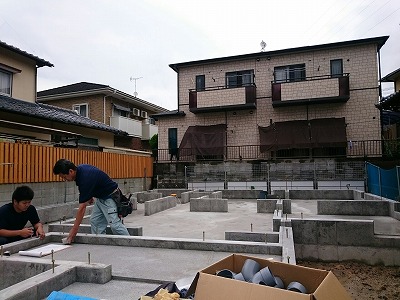 基礎工事