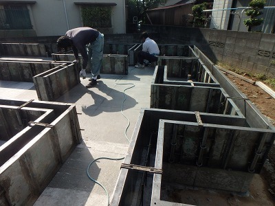 基礎工事