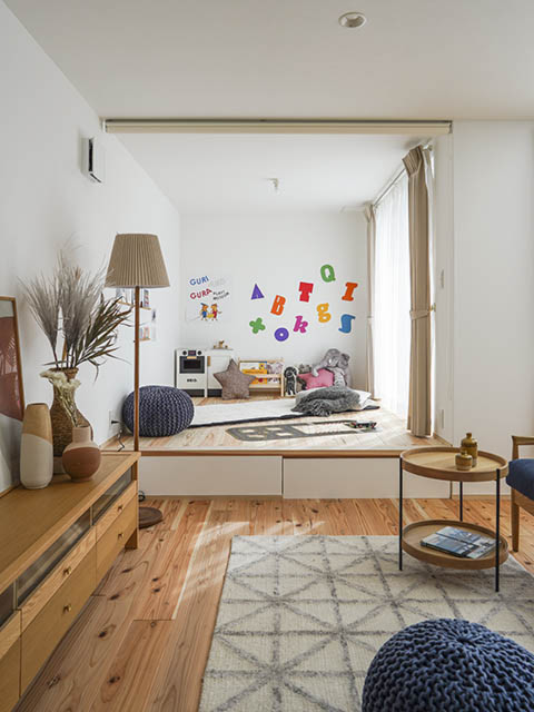 完成写真／小上がりのキッズスペース