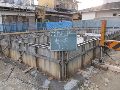 基礎工事