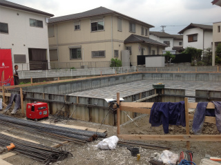 基礎工事