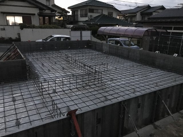 基礎工事