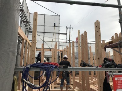 棟上げ