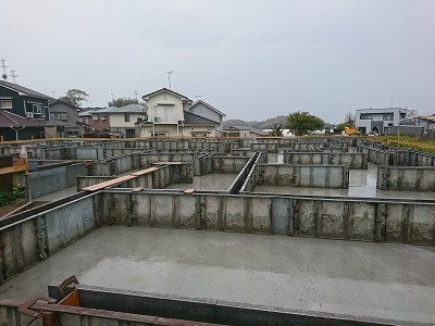 基礎工事