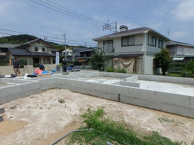 基礎工事