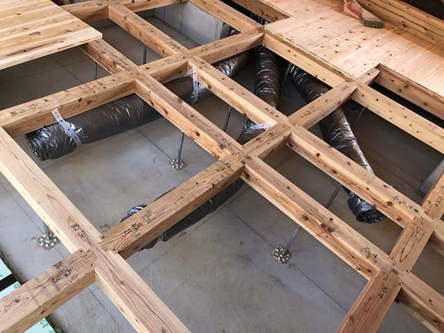 大工工事／エアボレー