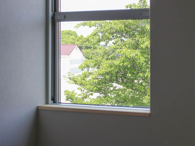 仕上げ工事中／