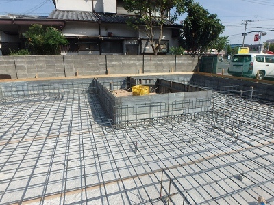 基礎工事