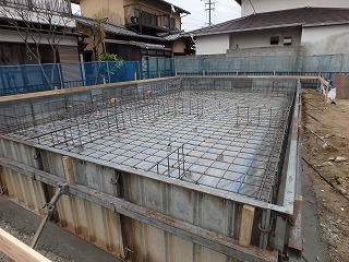 基礎工事