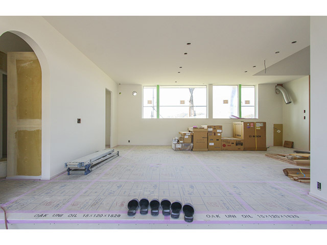 内装工事／クロス施工