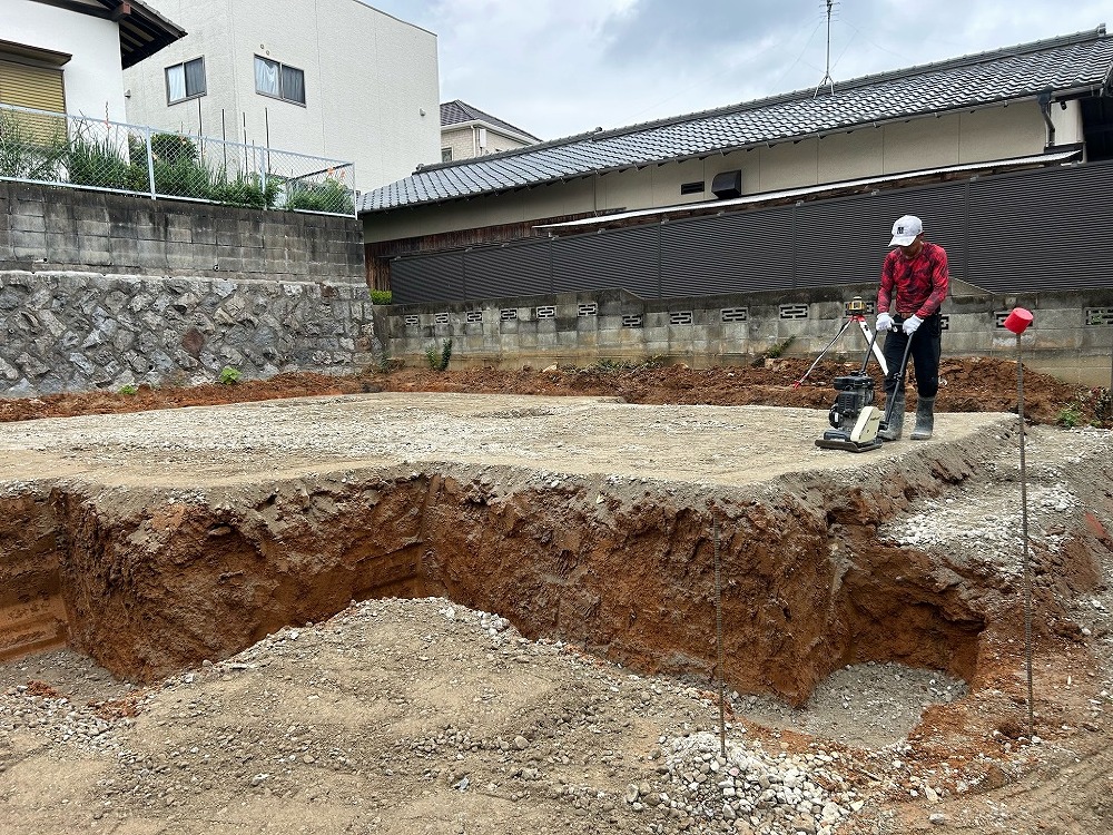 基礎工事